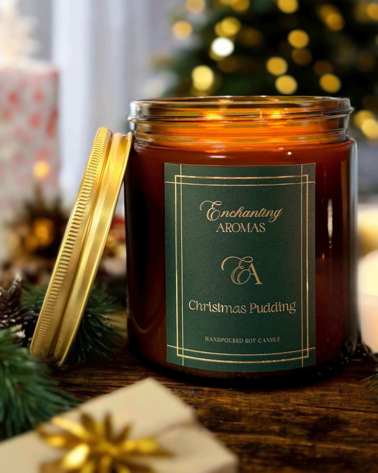 Christmas Wonderland Apothecary Candle, Christmas Pudding fragrance