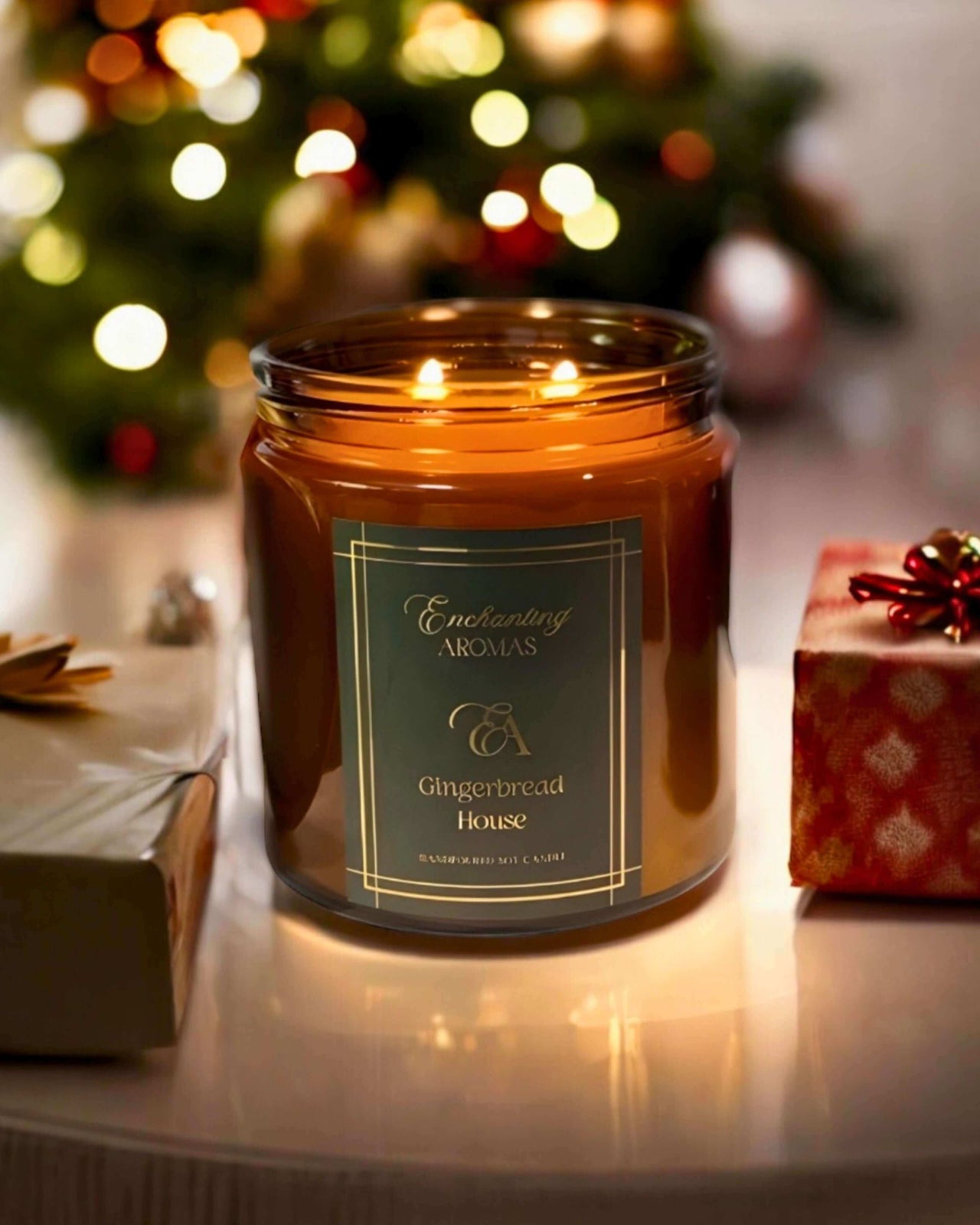 Enchanting Aromas, Gingerbread House Christmas Candles