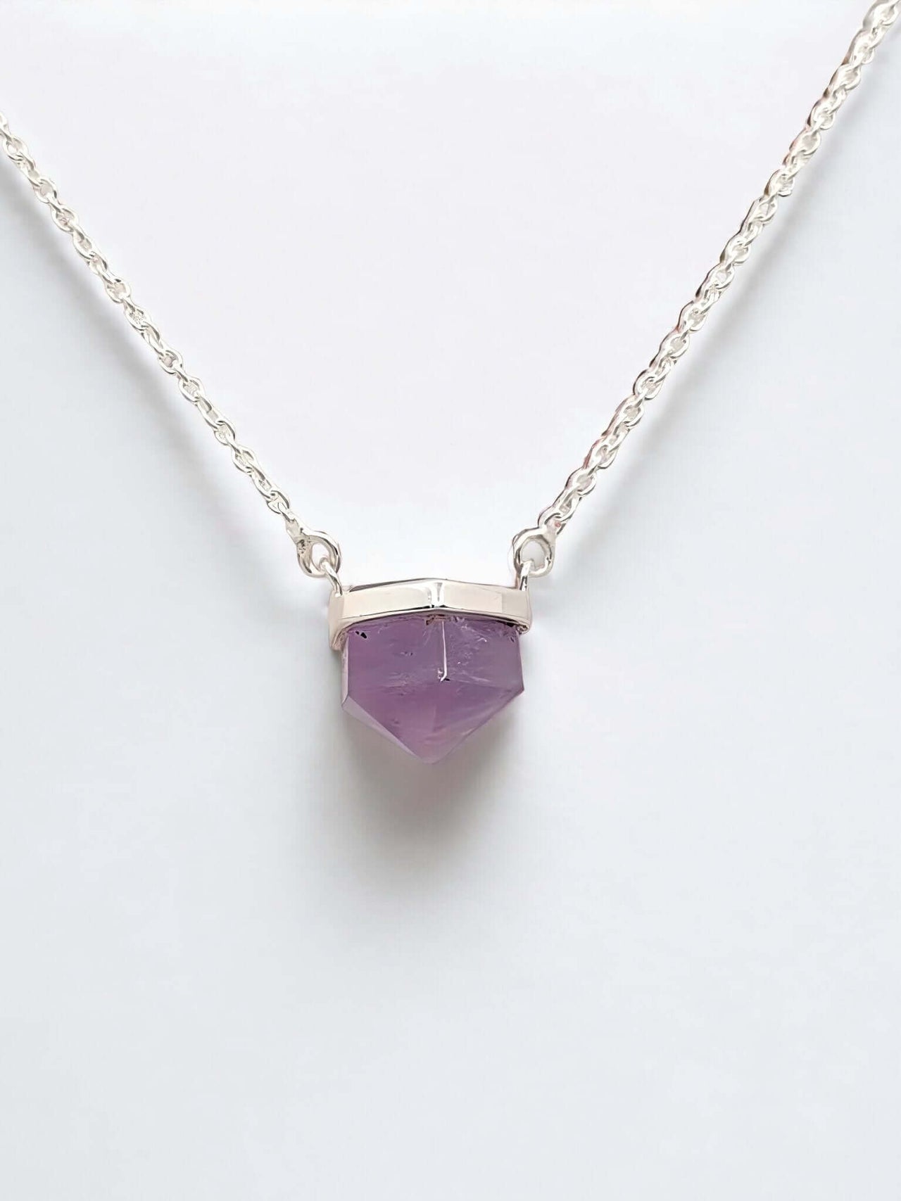 Amethyst Silver Necklace - Bohemian Style Discover elegance with our Amethyst Pencil Point Sterling Silver Necklace. A perfect blend of bohemian charm and classic luxury.